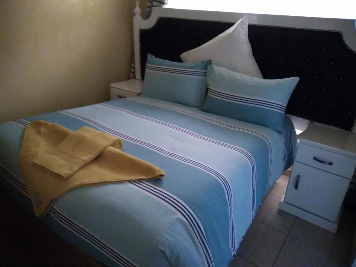 The Crown Inn Guest House Northwood Экстерьер фото